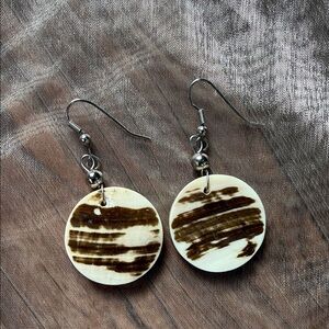 Elegant Brown and Cream Earrings